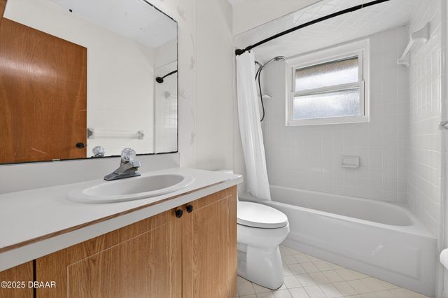 814 E River Oak Drive, Ormond Beach, FL 32174