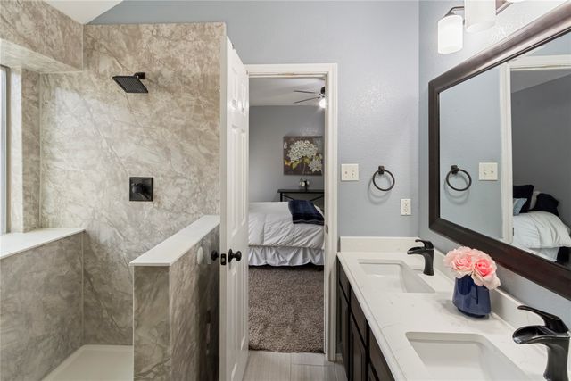 12233 Hunters Knoll Drive, Fort Worth, TX 76028