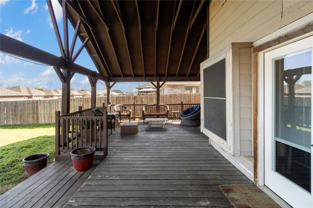 12233 Hunters Knoll Drive, Fort Worth, TX 76028