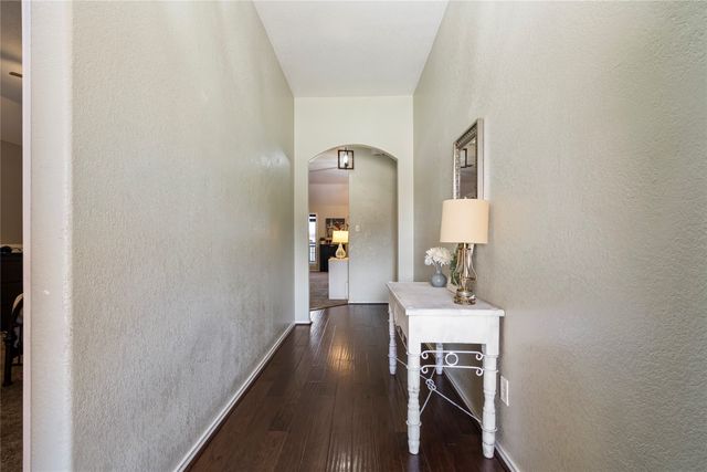 12233 Hunters Knoll Drive, Fort Worth, TX 76028