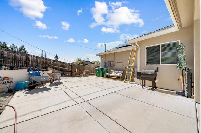 3629 Chelsea Rd, Cameron Park, CA 95682