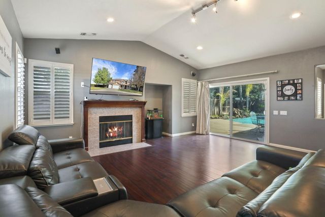 4666 Treasure Ct, Turlock, CA 95382