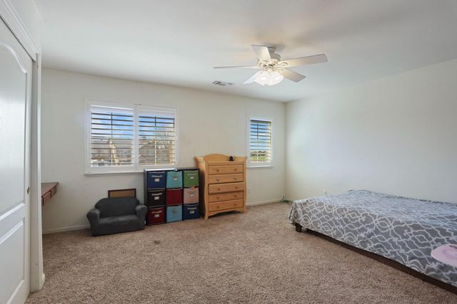 4666 Treasure Ct, Turlock, CA 95382