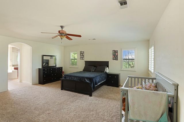 4666 Treasure Ct, Turlock, CA 95382