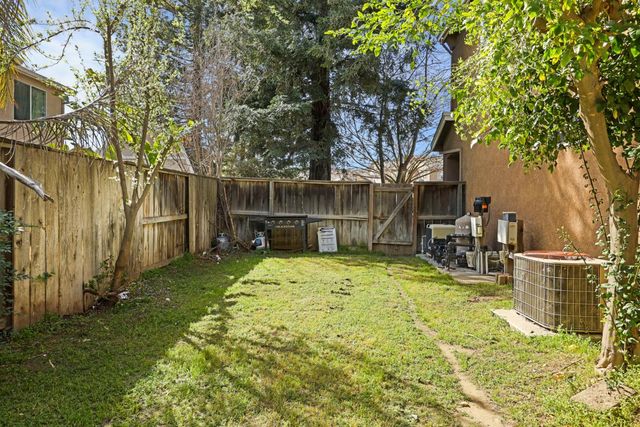 4666 Treasure Ct, Turlock, CA 95382