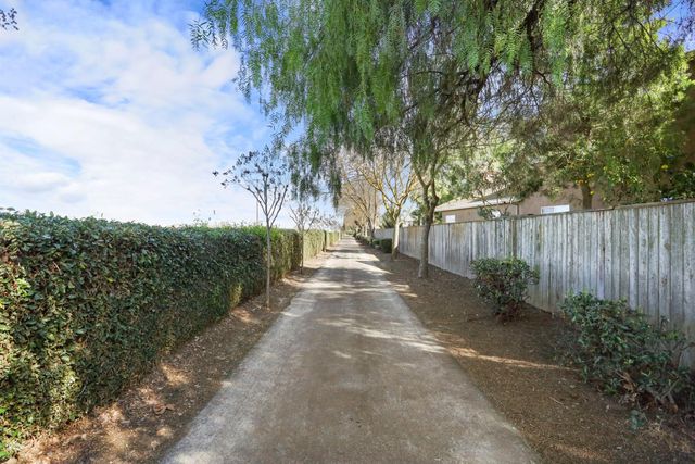 4666 Treasure Ct, Turlock, CA 95382