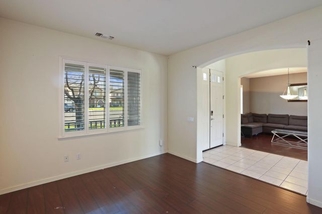 4666 Treasure Ct, Turlock, CA 95382