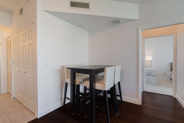 804 E Windward Way 621, Lantana, FL 33462