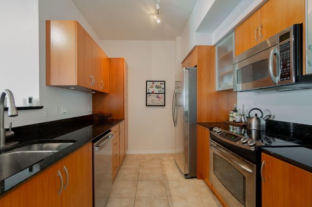 804 E Windward Way 621, Lantana, FL 33462