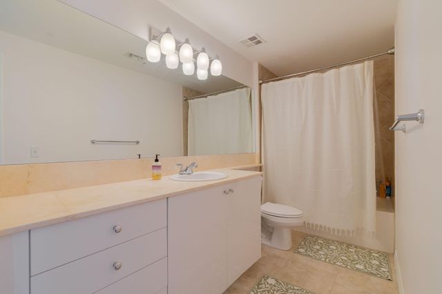 804 E Windward Way 621, Lantana, FL 33462