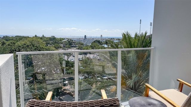 175 1ST STREET S 511, St Petersburg, FL 33701