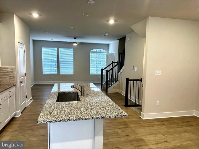 7817 BARRENSDALE RD, Windsor Mill, MD 21244