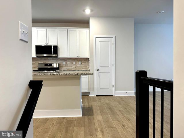 7817 BARRENSDALE RD, Windsor Mill, MD 21244