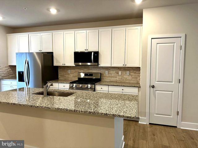 7817 BARRENSDALE RD, Windsor Mill, MD 21244