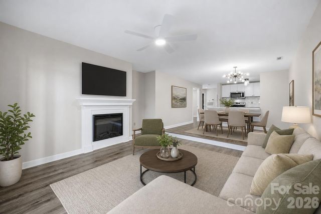913 Southwest Drive, Davidson, NC 28036