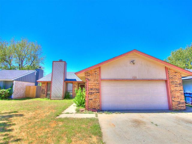 125 Marrgate Drive, Yukon, OK 73099