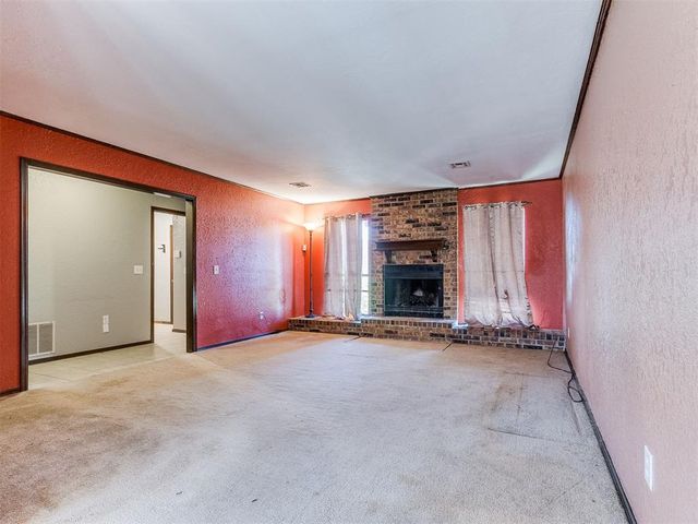 125 Marrgate Drive, Yukon, OK 73099