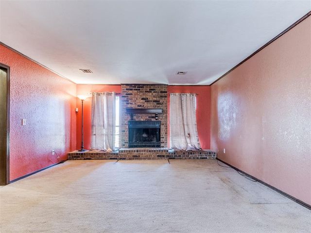 125 Marrgate Drive, Yukon, OK 73099