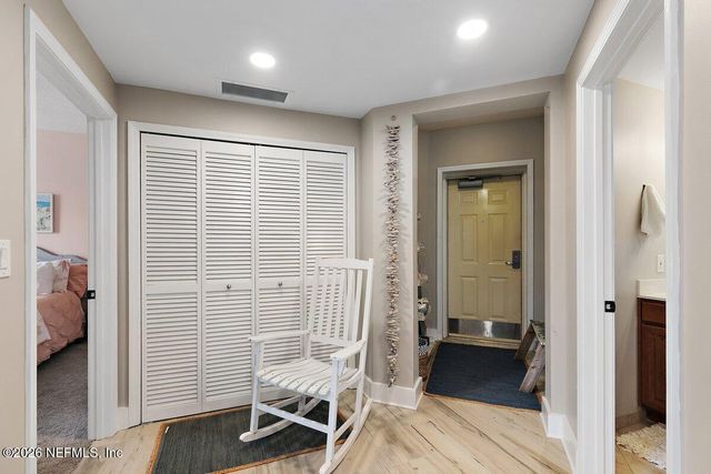 1126 1ST Street N 205, Jacksonville Beach, FL 32250