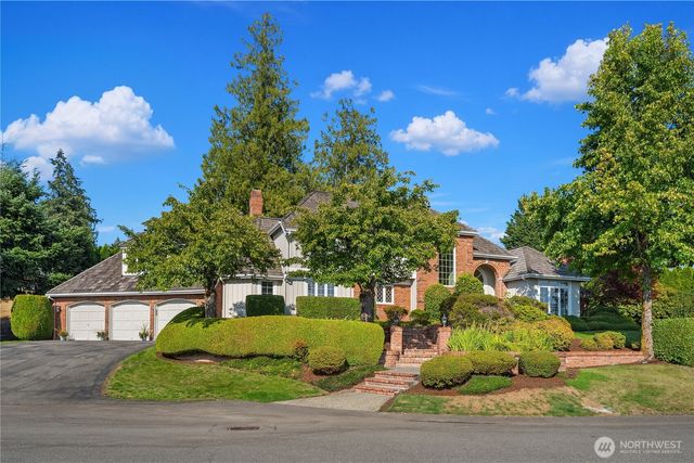 23214 SE 47th Way, Sammamish, WA 98075