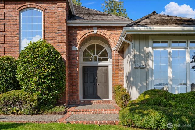 23214 SE 47th Way, Sammamish, WA 98075
