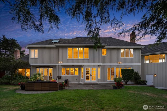 23214 SE 47th Way, Sammamish, WA 98075