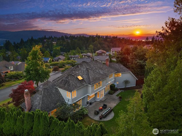 23214 SE 47th Way, Sammamish, WA 98075