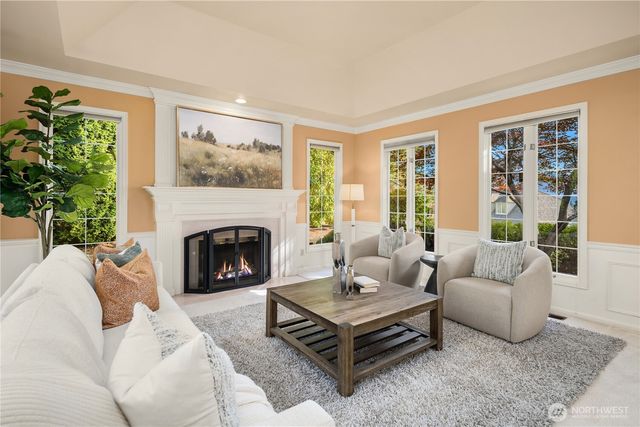 23214 SE 47th Way, Sammamish, WA 98075
