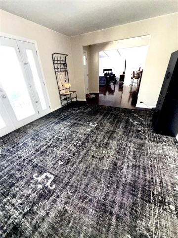 18601 Newland 12, Huntington Beach, CA 92646