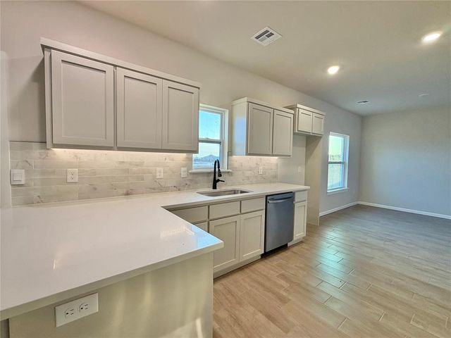 4108 Lynford Lane, Norman, OK 73026