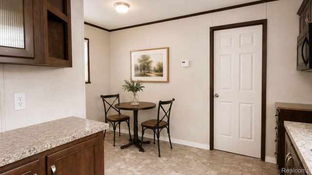 13318 Dixie Highway 174, Groveland Township, MI 48442