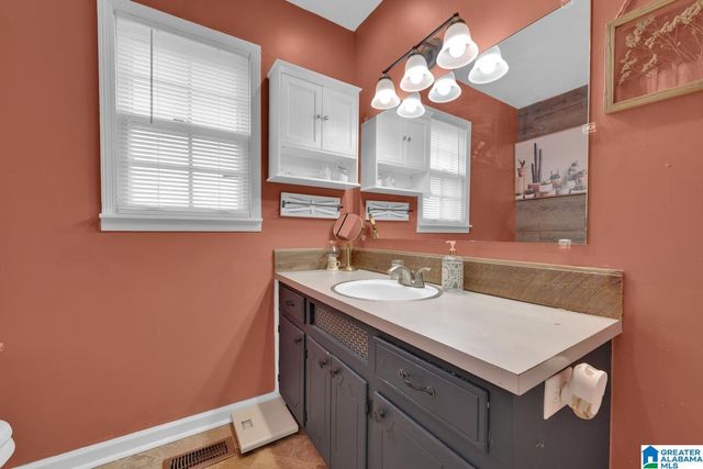 600 GENE ROSE STREET, Sylacauga, AL 35151