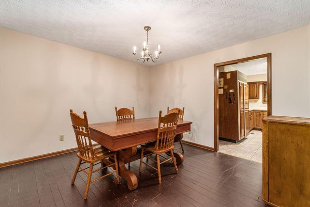 2966 Knoll Drive, Gahanna, OH 43230