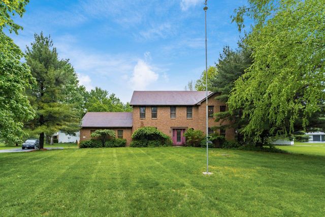 2966 Knoll Drive, Gahanna, OH 43230