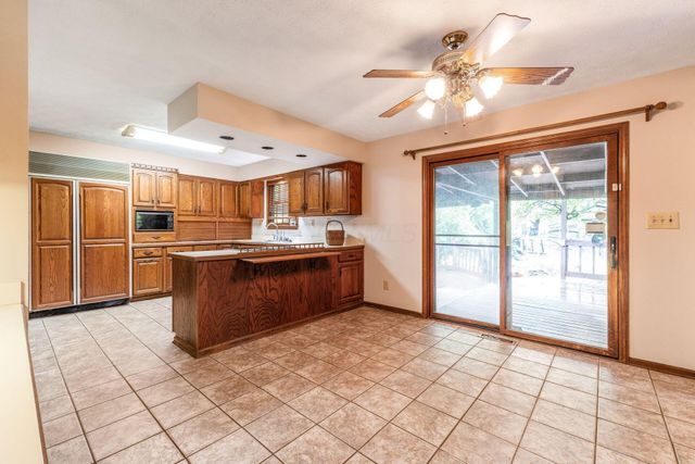 2966 Knoll Drive, Gahanna, OH 43230