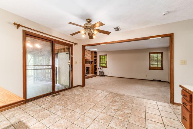 2966 Knoll Drive, Gahanna, OH 43230