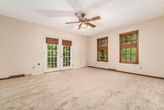 2966 Knoll Drive, Gahanna, OH 43230