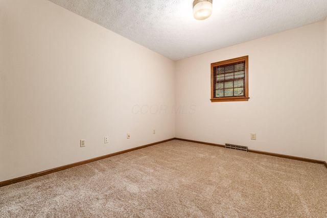 2966 Knoll Drive, Gahanna, OH 43230