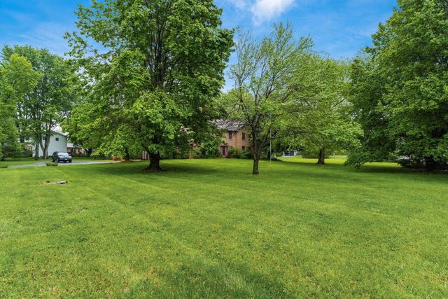 2966 Knoll Drive, Gahanna, OH 43230