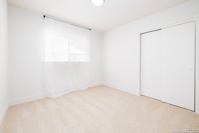 6835 Brookfield, San Antonio, TX 78238