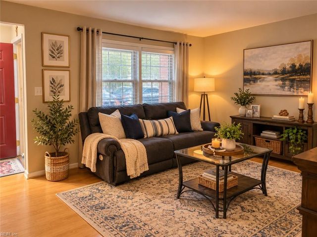 417 Hustings Ln Unit D, Newport News, VA 23608