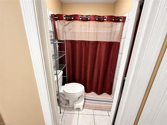 417 Hustings Ln Unit D, Newport News, VA 23608