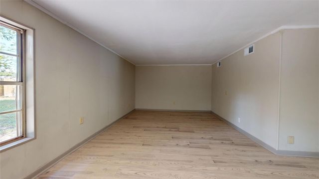 1501 13th Street N, Texas City, TX 77590