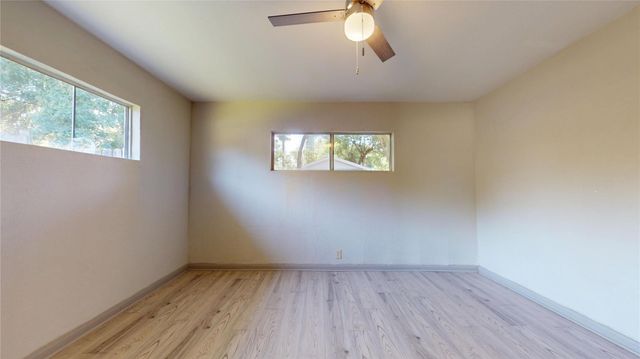 1501 13th Street N, Texas City, TX 77590