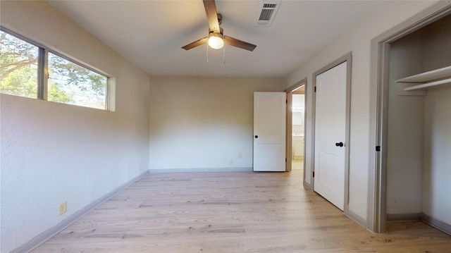 1501 13th Street N, Texas City, TX 77590