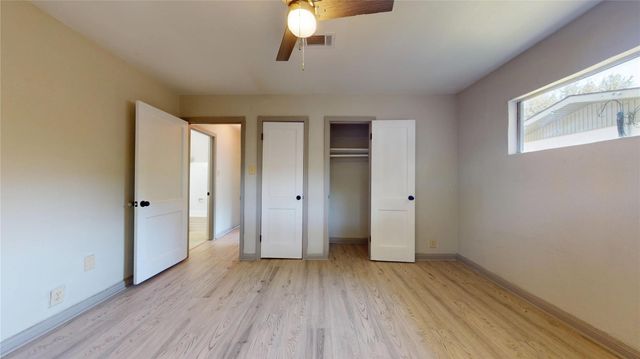 1501 13th Street N, Texas City, TX 77590