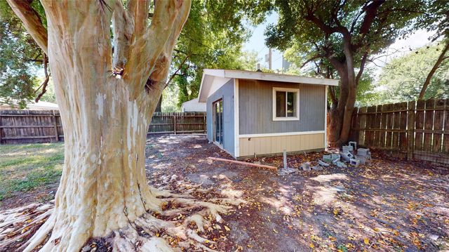 1501 13th Street N, Texas City, TX 77590