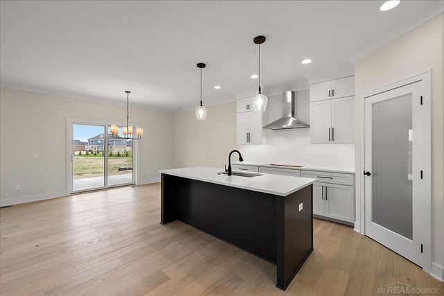 682 Westlake Avenue, Oxford, MI 48371