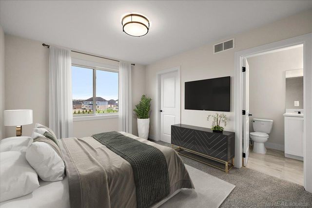 682 Westlake Avenue, Oxford, MI 48371