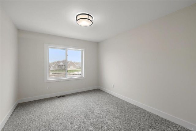 682 Westlake Avenue, Oxford, MI 48371